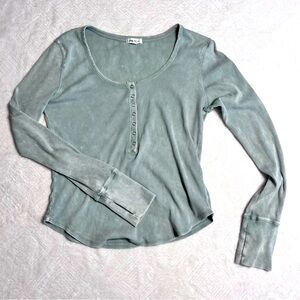 ***💲BOGO💲*** Ribbed Henley